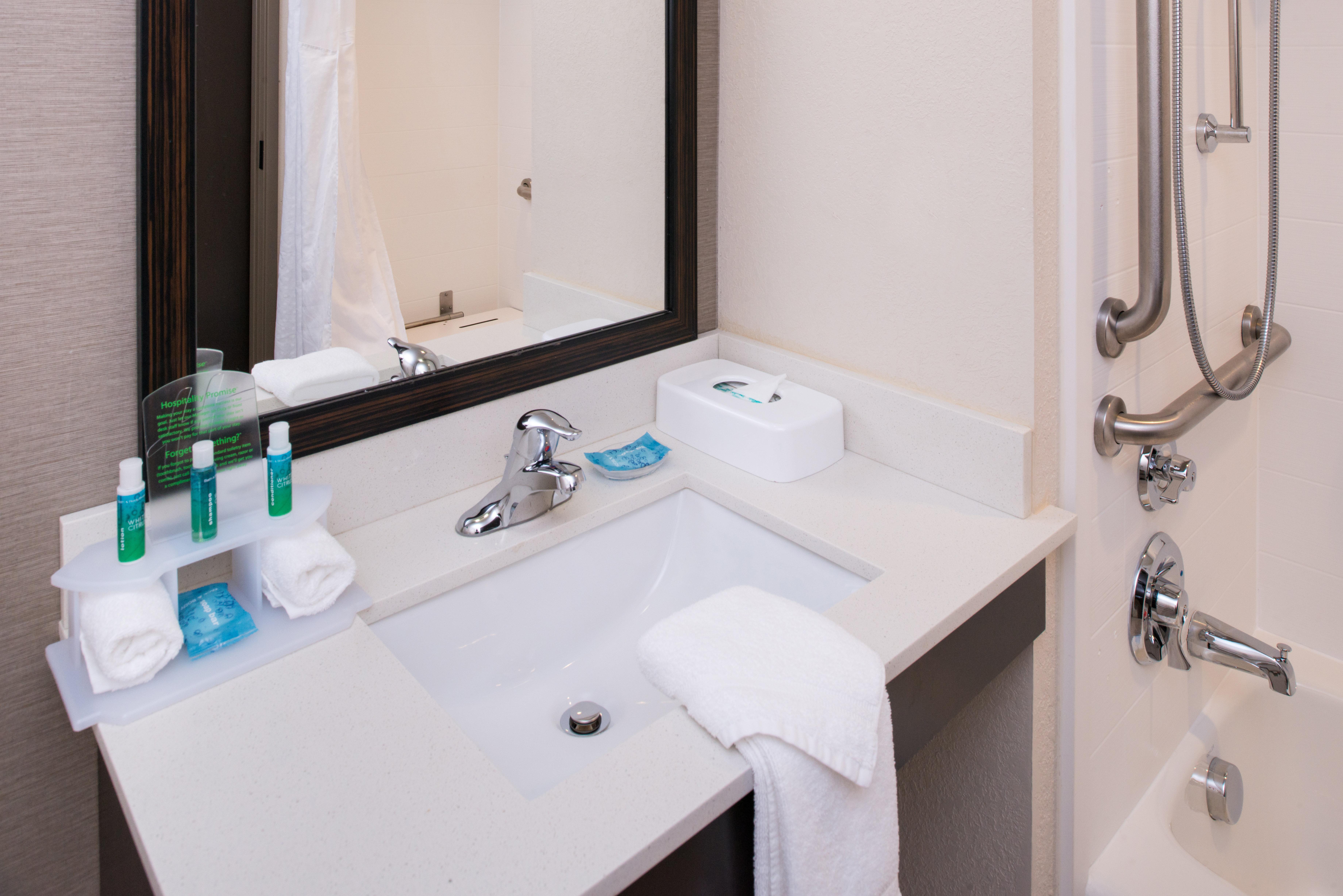Holiday Inn Express & Suites Monroe By Ihg Экстерьер фото
