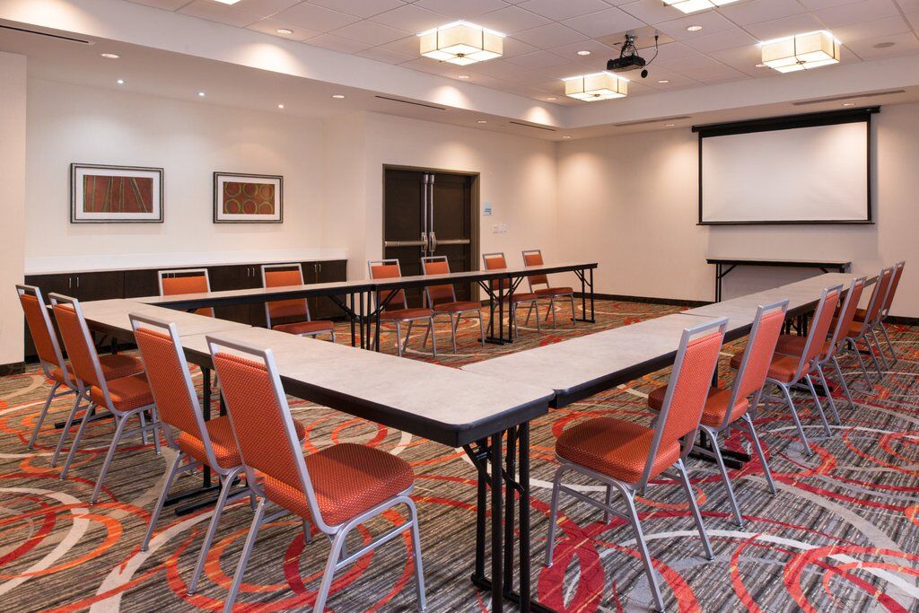Holiday Inn Express & Suites Monroe By Ihg Экстерьер фото